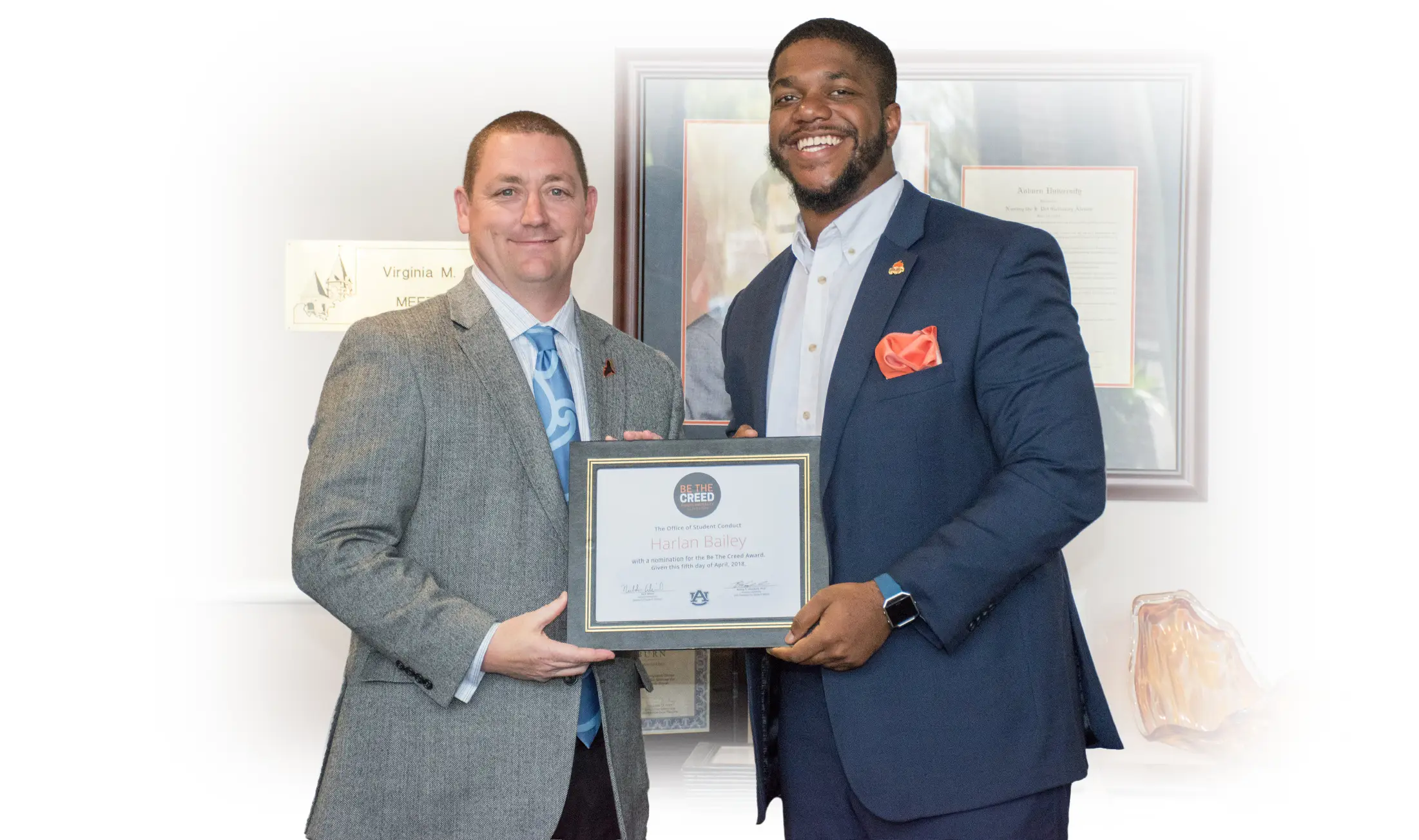 Harlan Bailey accepting Be the Creed award.