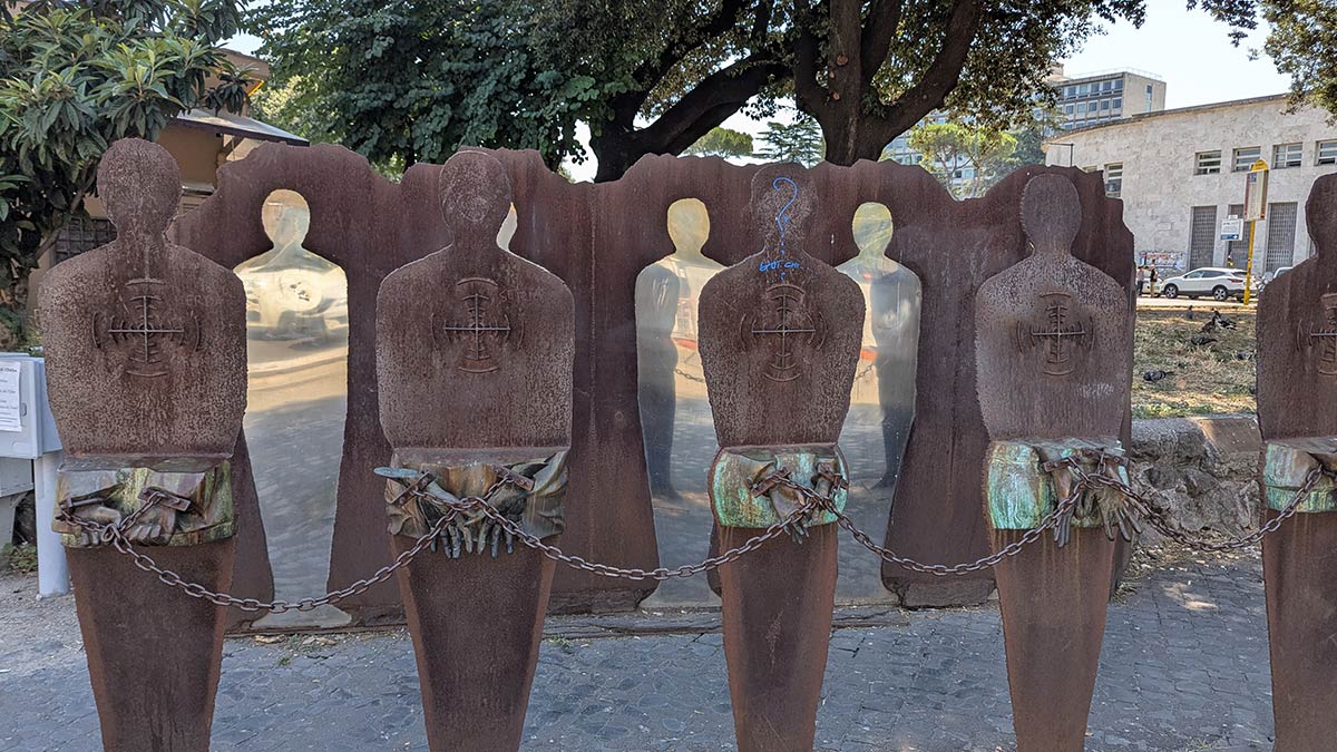 Monument commemorates the martyrdom and sacrifice of those in Italy who were killed by “Fascist barbarism"